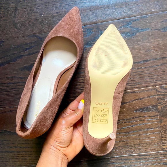 Aldo Suede brown pumps - Picture 3 of 3
